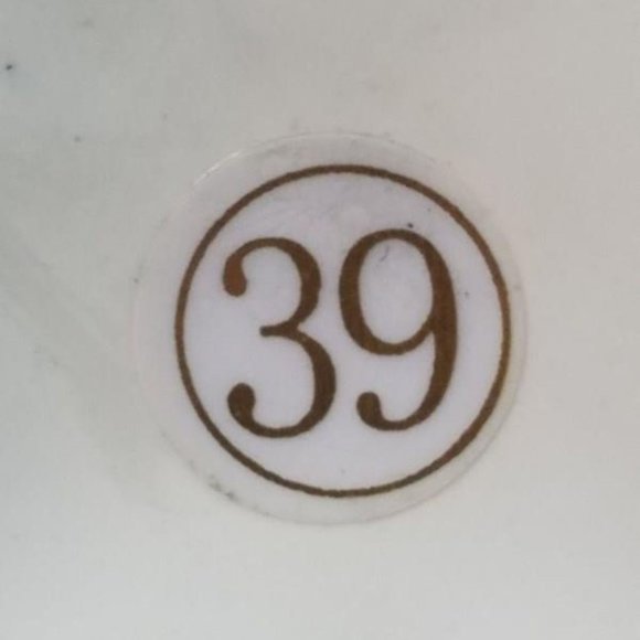 CHANEL 2018 Interlocking CC Logo High Top Sneakers - Picture 8 of 8